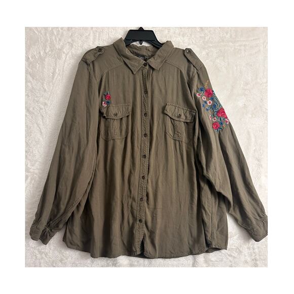 torrid Tops - Torrid Embroidered Rose Button Shirt 3 3X Military Green